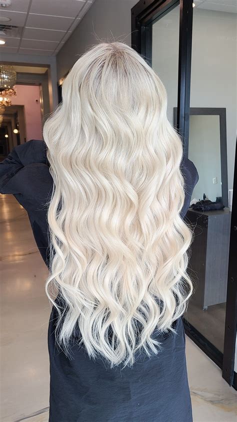 Blonde Hair with Extensions: A Guide to Length, Volume, and Beauty