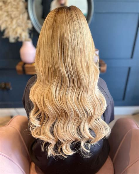 Blonde Hair with Extensions: Transform Your Look with 10,000 Possibilities