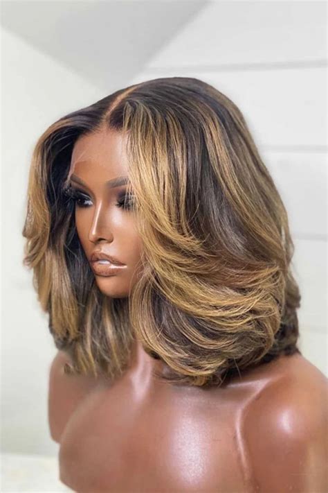 Blonde Wavy Shoulder Length Glueless Full Lace Wigs: The Ultimate Guide