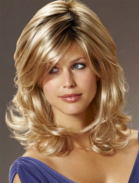 Blonde Wavy Synthetic Pleasing Medium Wigs: 2025 VS