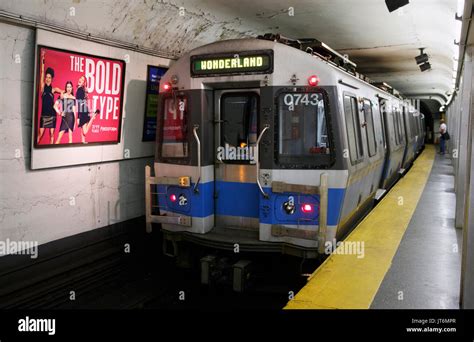 Blue Line Subway: