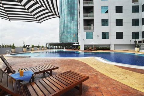 Bluewave Hotel JB: Your Exclusive Seaside Escape in Johor Bahru