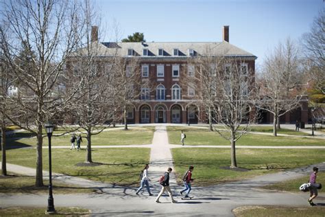 Boarding Schools Providing the Best Education in the United States