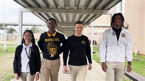 Bonnabel Magnet Academy: A Haven for Academic Excellence and Innovation