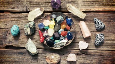 Books on Crystals and Healing: Uncover the Hidden Power of Nature's Gems