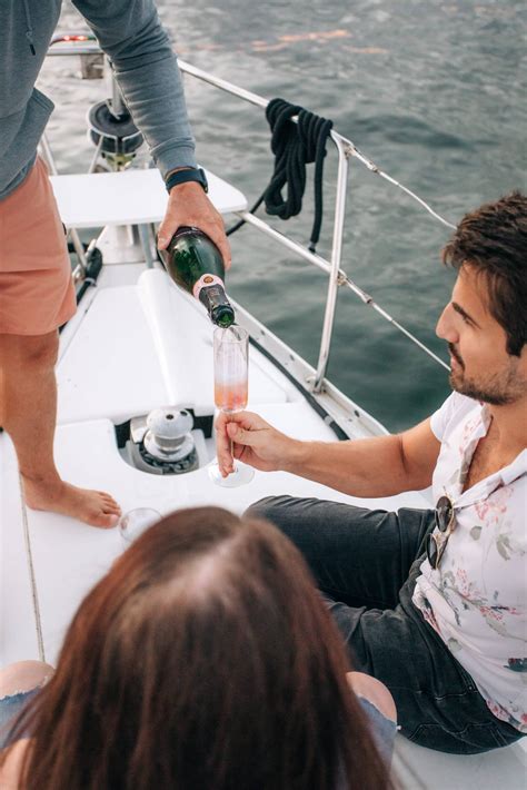 Booze Cruise Charleston SC: The Ultimate Guide to Floating Fun