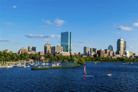 Boston's Temperamental Weather: A Love-Hate Relationship