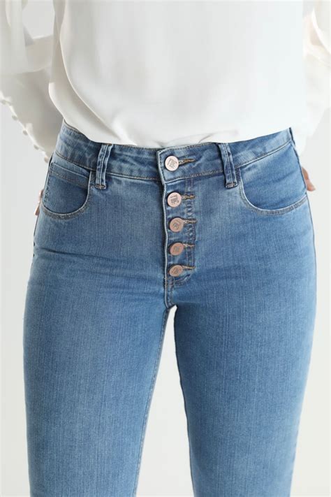 Botão para Calça Jeans: Um Guia Completo