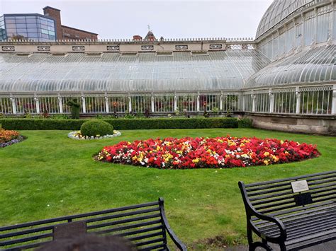 Botanic Gardens: Opening Hours for the Season