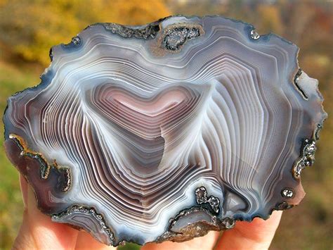 Botswana Agate VS Other Agates