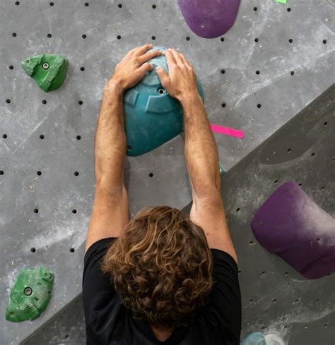 Boulder: The Ultimate Guide to Unlocking Your Bouldering Potential