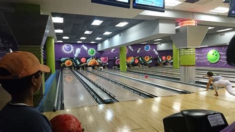 Bowling Alley Claremont: The Perfect Destination for Family Fun and Competition