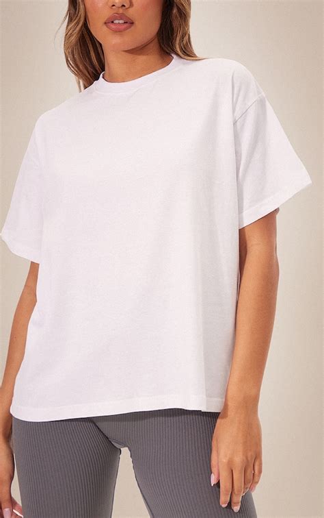 Boxy T-Shirt White: The Ultimate Guide to This Versatile Staple