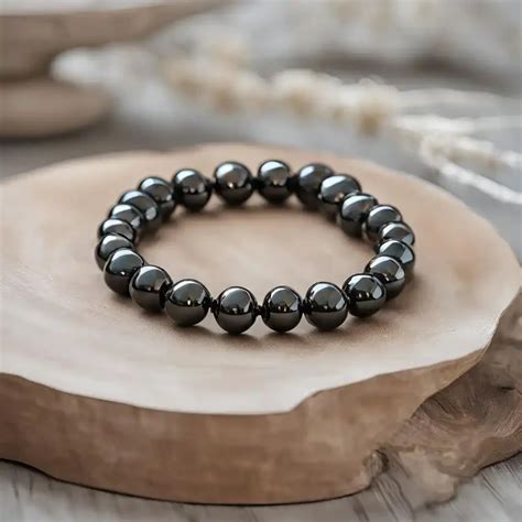 Bracelet Hematite: The Ultimate Guide to Its Benefits and Uses