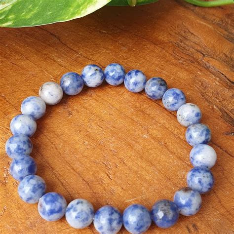 Bracelet Sodalite: Unraveling the Mystique and Versatility of This Azure Gem