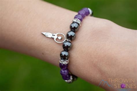 Bracelets Hematite: 10 Unbelievable Benefits for Mind, Body, and Soul