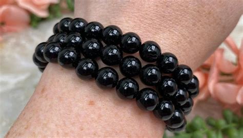 Bracelets Hematite: A Comprehensive Guide to Its Benefits and Applications