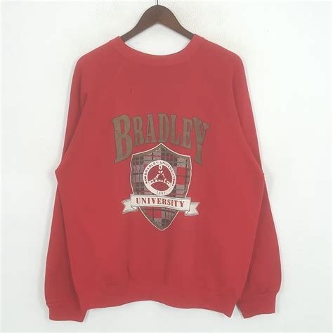 Bradley University Sweatshirt: A Symbol of Pride and Spirit