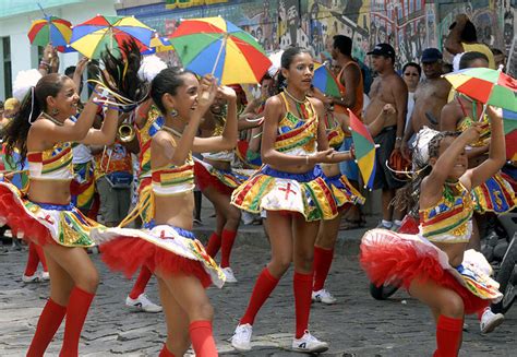 Brasileirõ: Uma Celebração da Diversidade e da Cultura Brasileira