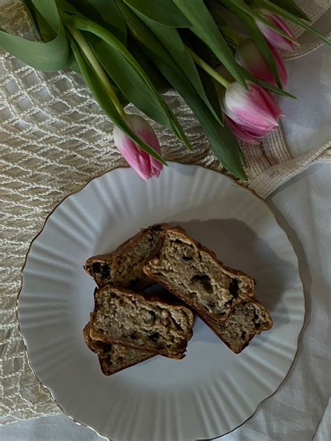 Bread and Tulips: A Culinary Delight with Zumo Play