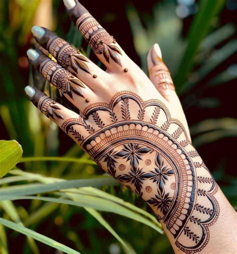 Breathtaking Mehndi Designs: An Artistic Journey of Intricate Beauty