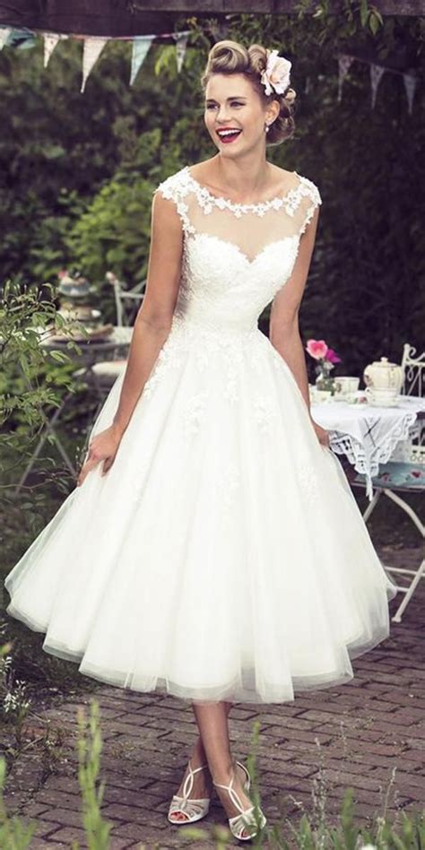 Bridal Dresses Short: A Versatile and Chic Choice