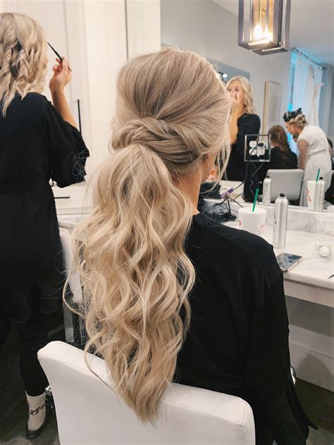 Bridal Hair Trends 2023