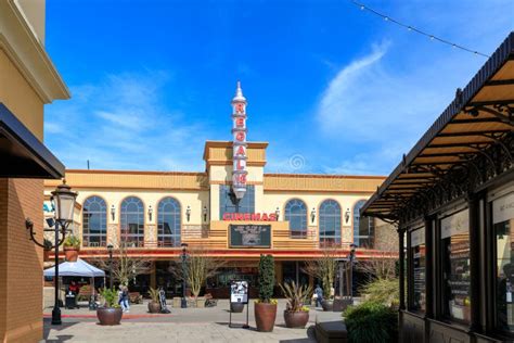 Bridgeport Village Shopping Mall