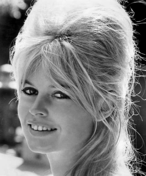 Brigitte Bardot : L'icône intemporelle du cinéma et du glamour