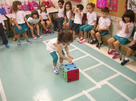 Brincando e Aprendendo: A Ludoeducação Infantil