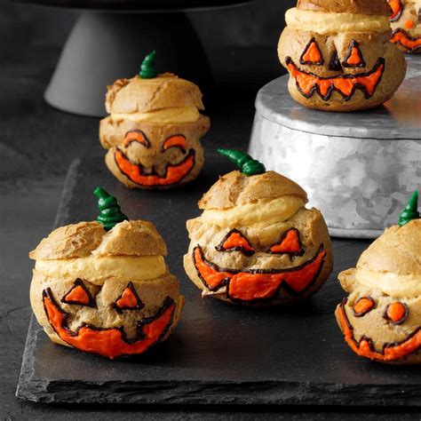 BubblePinkelle Pumpkins: A Sweet and Spooky Treat