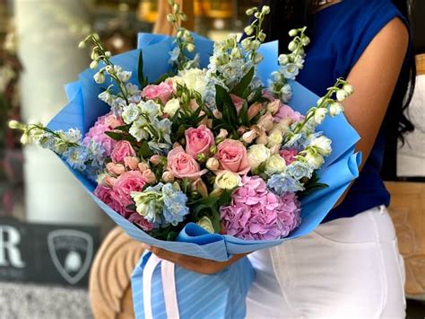 Bugis Flower Shop: 500+ Varieties, 250k Customers, 10 Years of Excellence