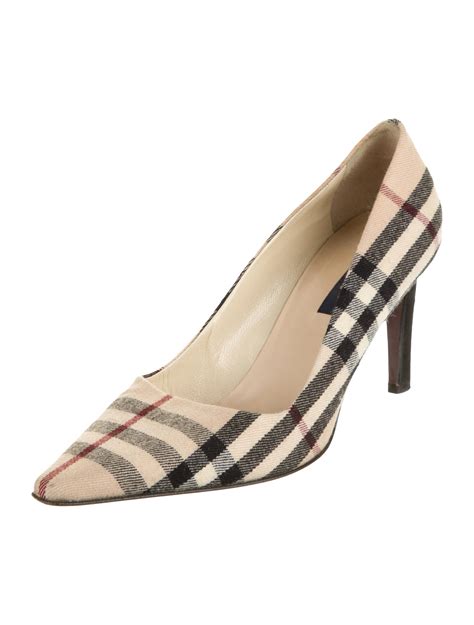 Burberry Pumps