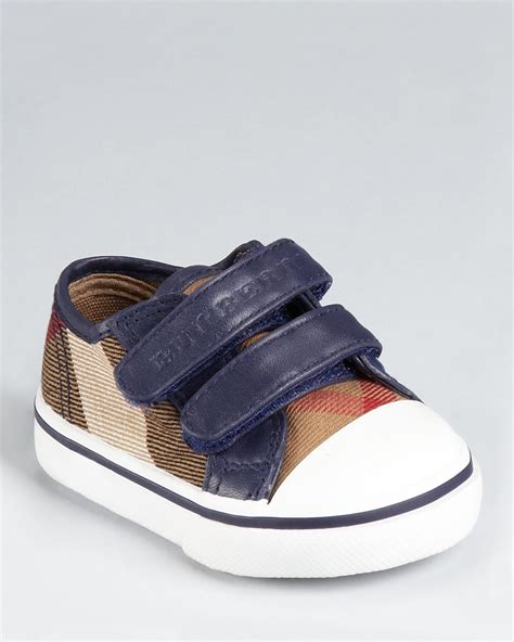 Burberry baby boy shoes