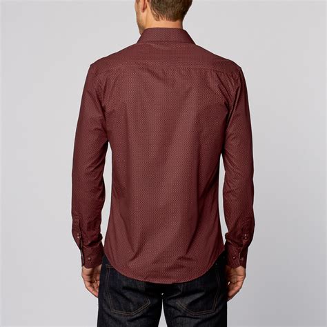 Burgundy Button Up Shirt: A Timeless Menswear Classic