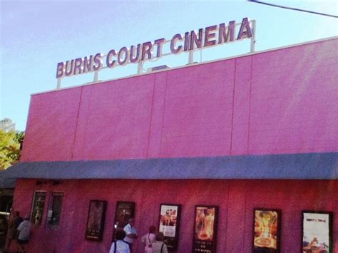 Burns Court Cinemas Sarasota: 5 Reasons to Visit the Independent Cinema Gem