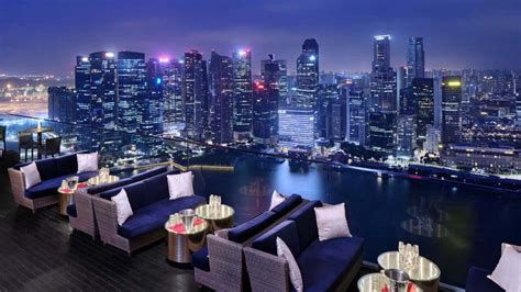 Cé La Vi Club Lounge vs Sky Bar: The Ultimate Clash of 2025