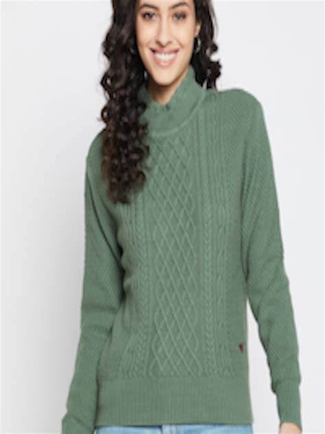 Cable Knit Pullovers: An Essential Guide for Women