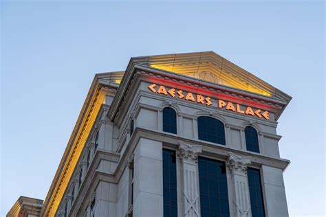 Caesars Entertainment Stock: A Glimpse into $13B Gaming Empire