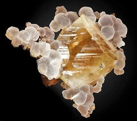 Calcite Cole Up: Exploring the Limitless Potential of This Versatile Mineral