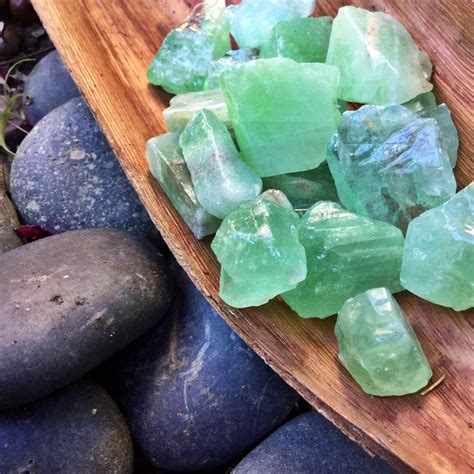 Calcite Crystal Green: A Verdant Gem of Energy and Healing