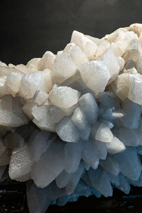 Calcite Quartz: A Mineral of Many Facets