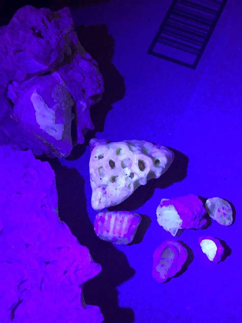 Calcite Under UV Light: Unraveling the Hidden Beauty