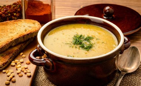 Caldo de Costela com Mandioca: Receita, Benefícios e Dicas