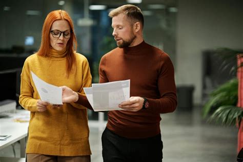 Call Me When You Get a Chance: Optimizing Communication for Efficiency and Clarity