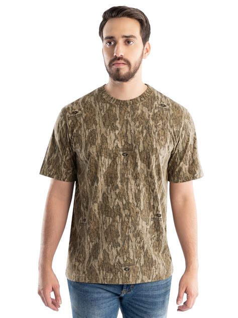 Camouflage Tee Shirts Wholesale: Outfit Your Team in Stealthy Style and Functionality