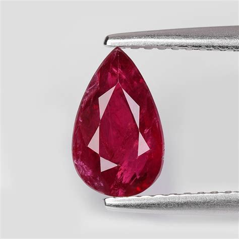 Cancer's Birthstone: Ruby Embraces Power and Passion