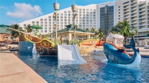 Cancun's Family-Centric All-Inclusive Resorts