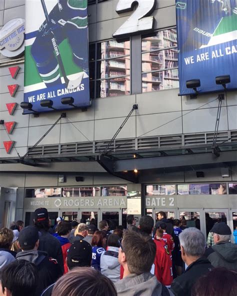 Canucks Authentic Pro Shop at Rogers Arena (800 Griffiths Way)