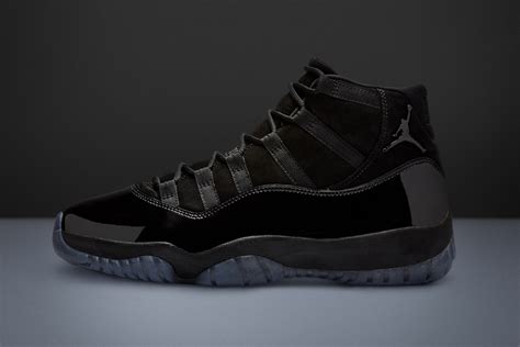 Cap and Gown Jordan 11: A Graduation Ceremony Essential